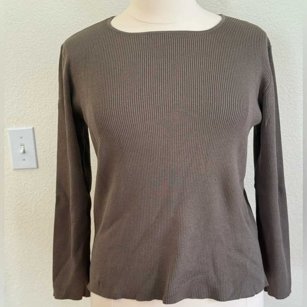Chico's Taupe Long Sleeve Ribbed Top size 16 (Chico’s size 3) - Picture 1 of 8